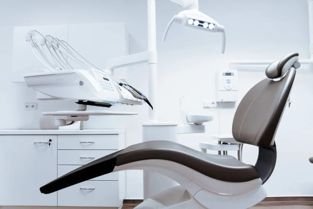 Preventing Dental Emergencies: Changes for a Healthier Smile