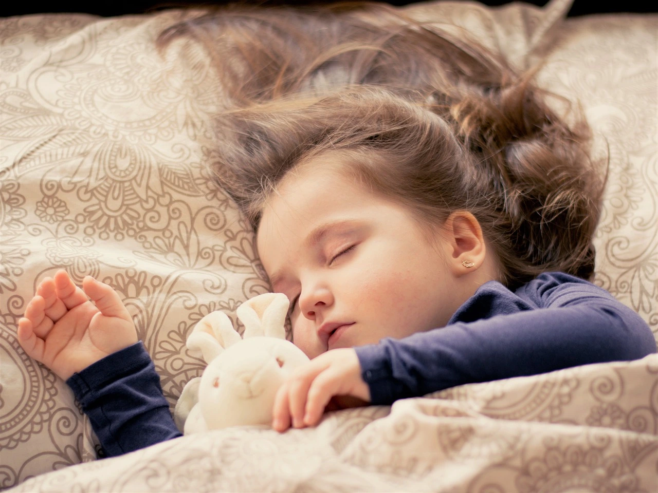 Lifestyle Changes That Help Manage Pediatric Sleep Apnea