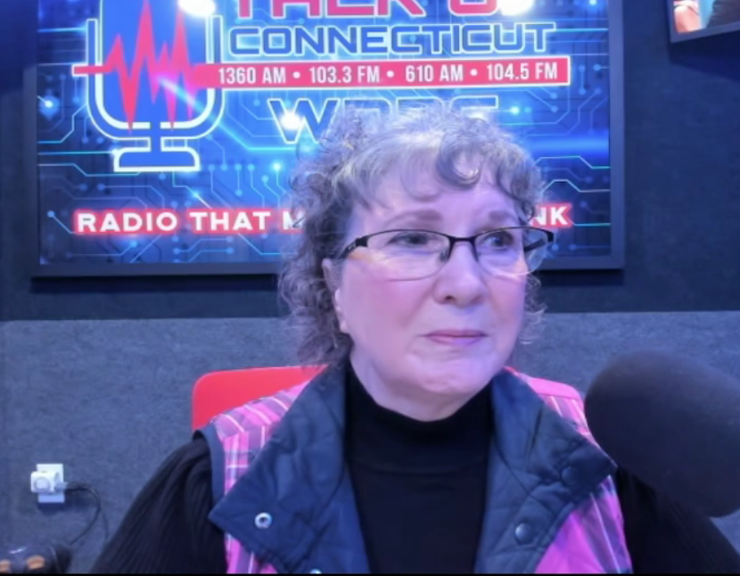 Dr Bethany Brenner explaining the 5 pillars of sleep including breathing inflammation and stress in Burlington CT